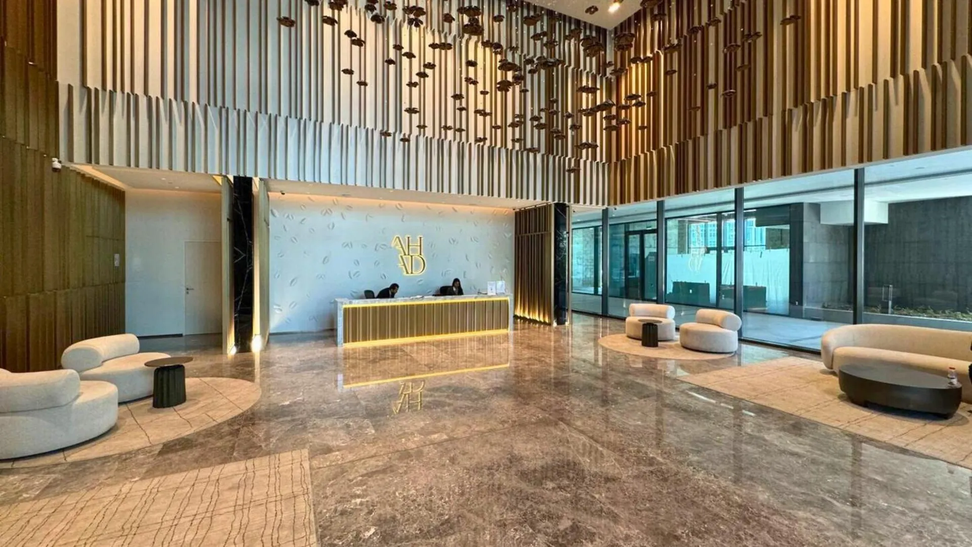 Trps - Ahad Residences, Business Bay - 1Br Luxurious Apartment - Massive Balcony With Pool View Dubai